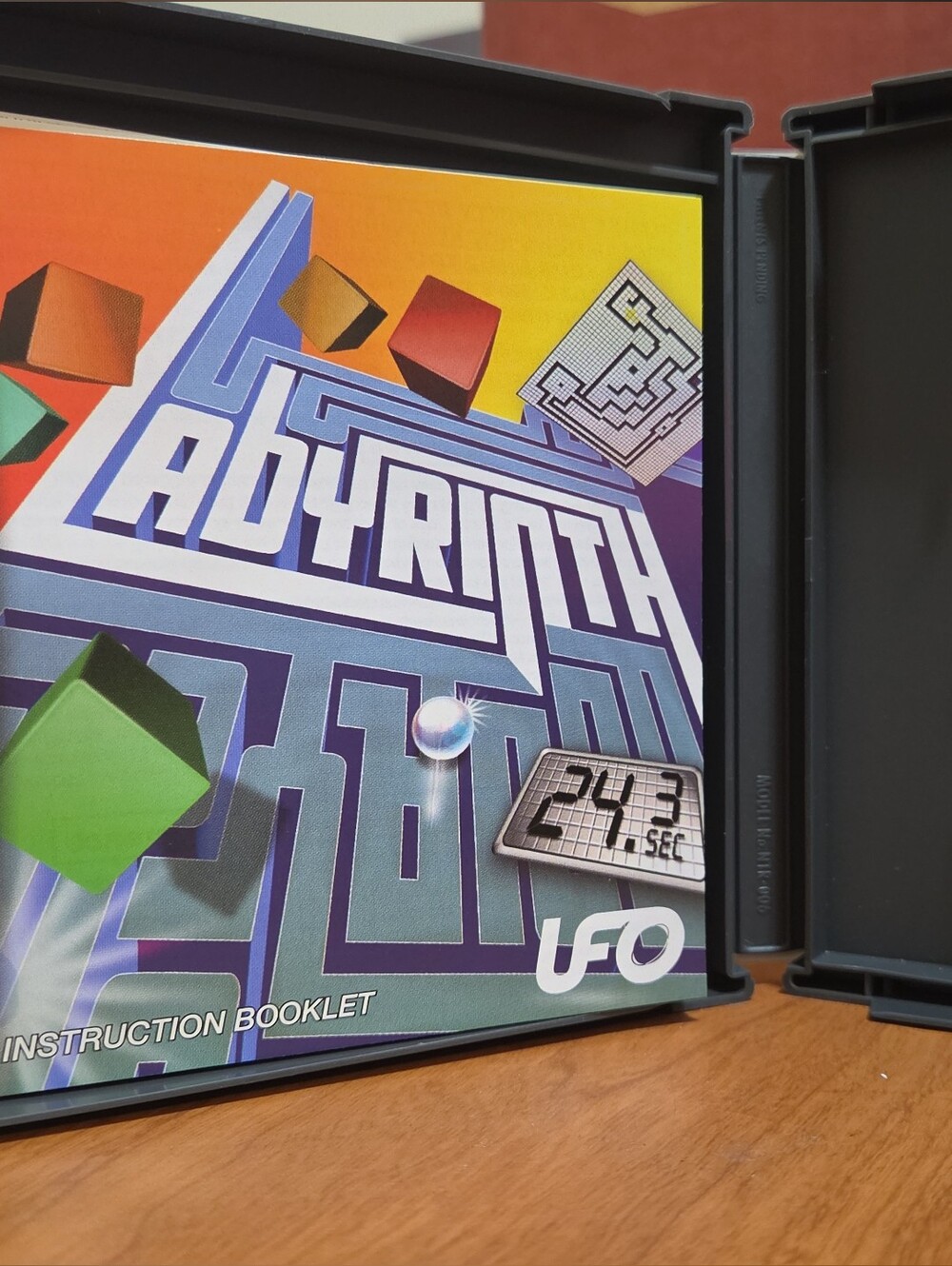 Nintendo DS Labyrinth Game - Picture 3 of 4